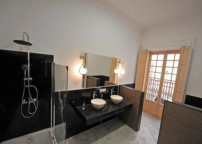 Апартаменты Palacete Centro Duque De Valais *